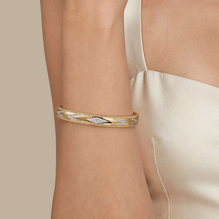 14K Yellow Gold Bujukan Diamond Chevron Pattern Bangle Bracelet - BG5021-62Y45JJ-Gabriel & Co.-Renee Taylor Gallery