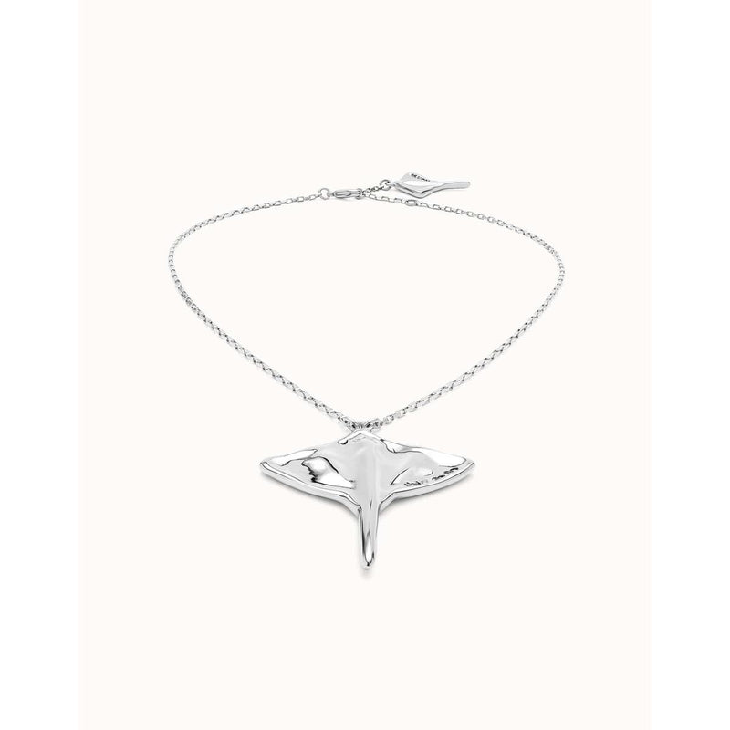 Short Chain Pendant Necklace with Manta Ray - COL1930MTL0000U-UNO de 50-Renee Taylor Gallery