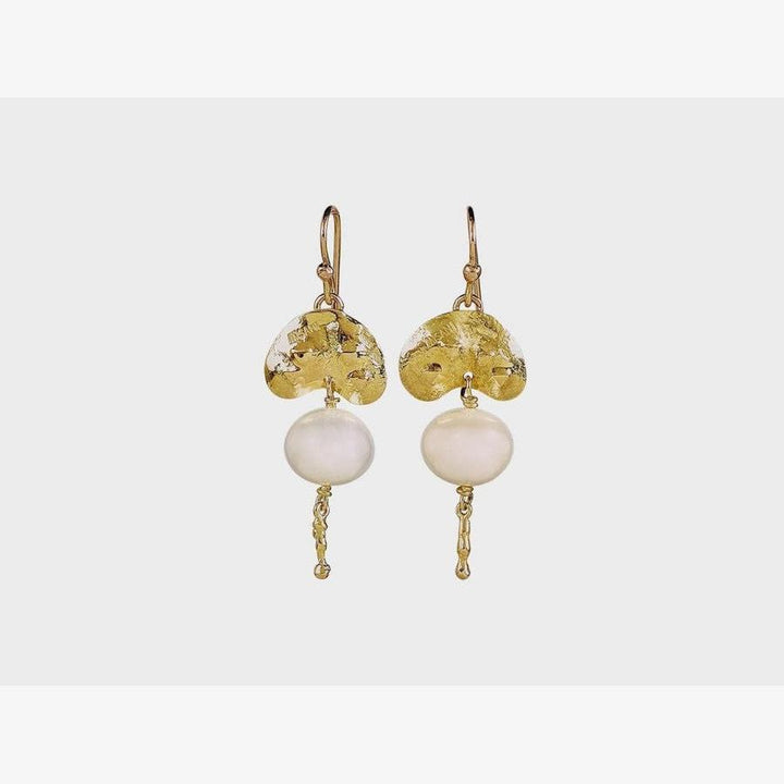Hammered Gold Earrings with Freshwater Pearl - MO2009-Misani Milano-Renee Taylor Gallery