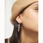 Silver Drop Earrings with Chained Hearts - PEN1072MTL0000U-UNO de 50-Renee Taylor Gallery