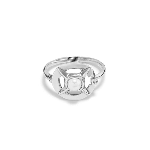Silver Crafted Bangle Bracelet with a Pearl - PUL2410BPLMTL0M-UNO de 50-Renee Taylor Gallery