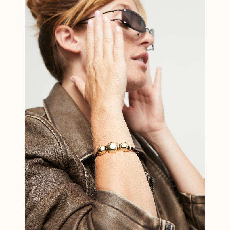 Leather Bracelet with Three Large Central 18K Gold Plated Beads - PUL2522MARORO-UNO de 50-Renee Taylor Gallery