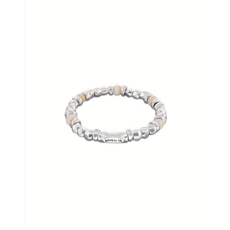 Ser Imparable Beaded Bracelet with Silver and Ivory Beads - PUL2585MFLMTL0-UNO de 50-Renee Taylor Gallery