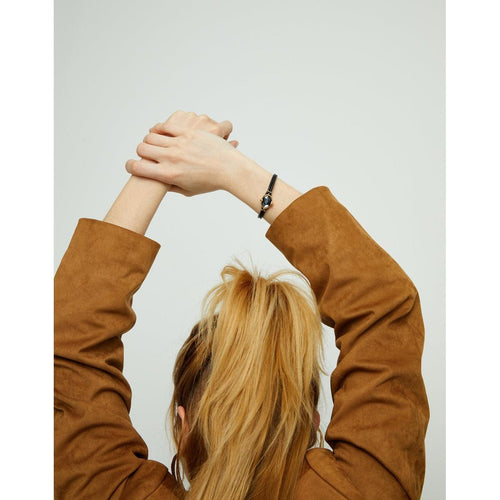 Ser Deslumbrante Faceted Black Oval Crystal Leather Gold Plated Bracelet - PUL2594NGRORO0M-UNO de 50-Renee Taylor Gallery