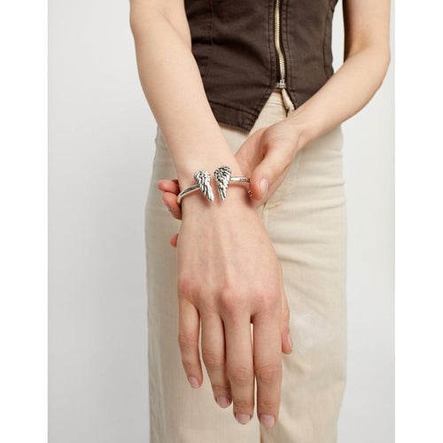 Ser Invencible Cuff Bracelet with Wing Detail - PUL2602MTL-UNO de 50-Renee Taylor Gallery