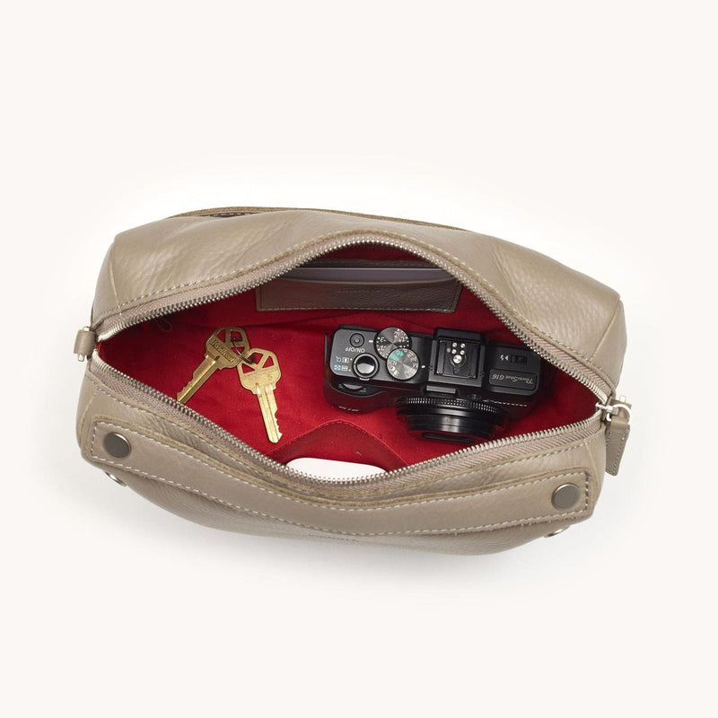 EVAN CROSSBODY MED - Pewter Pebble/Brushed Silver-Hammitt-Renee Taylor Gallery