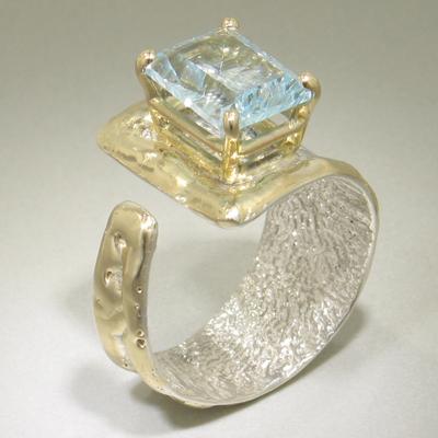 14K Gold & Crystalline Silver Sky Blue Topaz Ring - 24094-Shelli Kahl-Renee Taylor Gallery