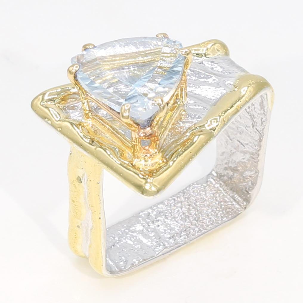 14K Gold & Crystalline Silver Sky Blue Topaz Ring - 35898-Shelli Kahl-Renee Taylor Gallery